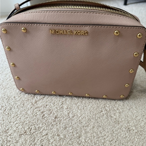 MICHAEL Michael Kors Blush Crossbody Bag with Gold Studs - Picture 5 of 5